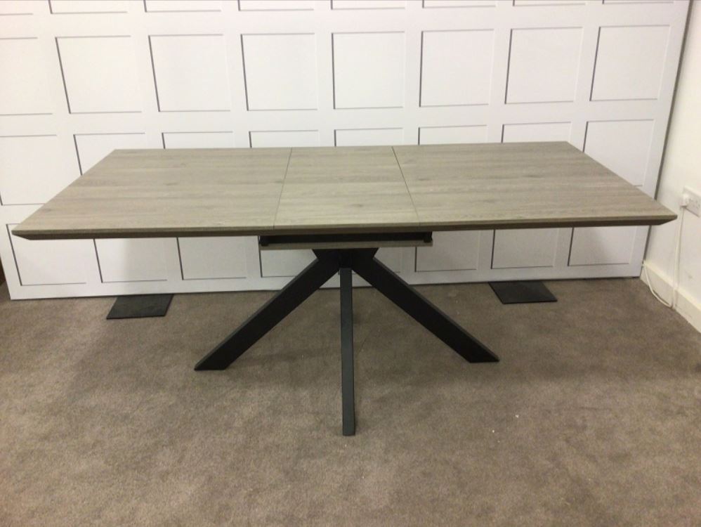 Winston Extending Dining Table