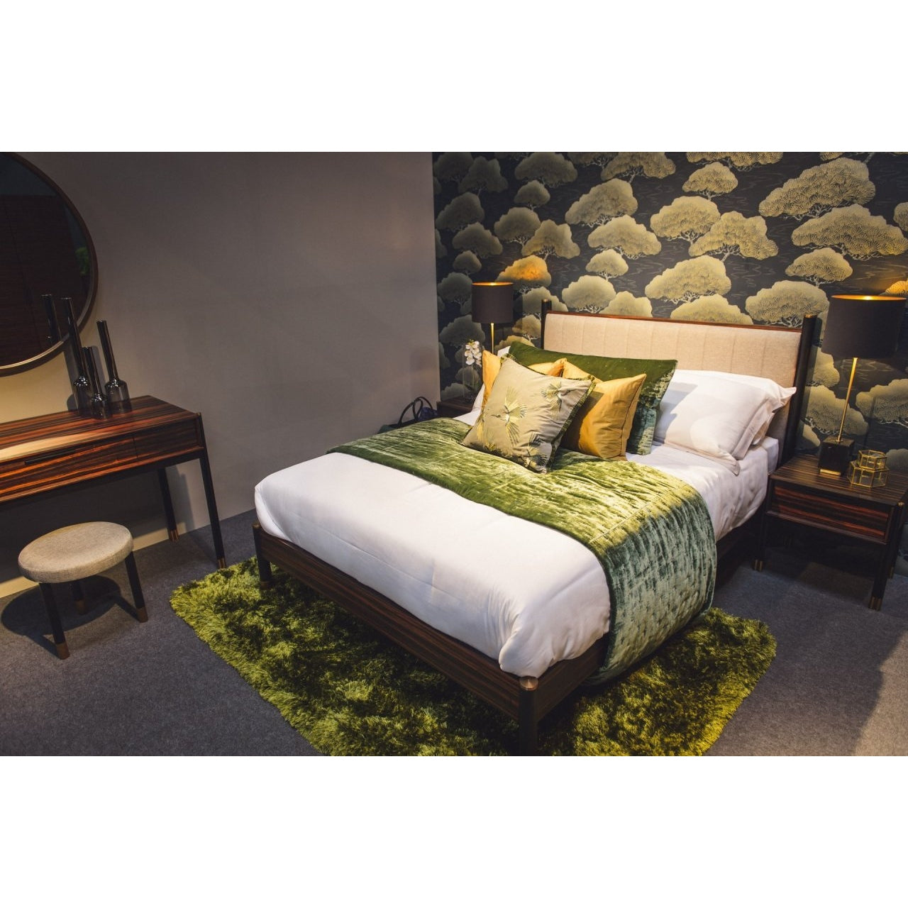 Bali Desk - BeautyTables